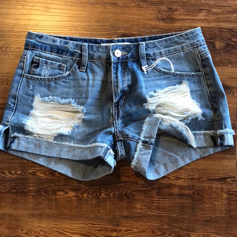 KanCan distressed shorts